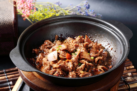 生焗牛肉