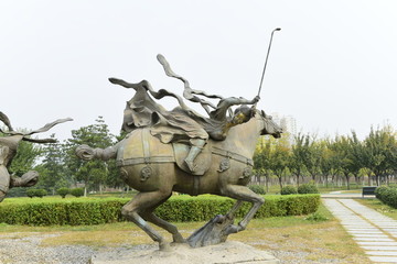 唐朝馬球雕塑