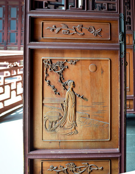 雕花木門(mén)