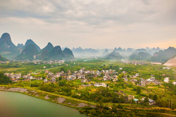 桂林山村