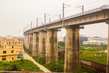 鐵路高架橋