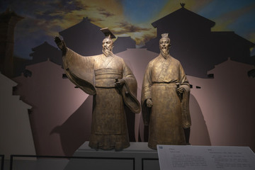 齊桓公管仲雕像