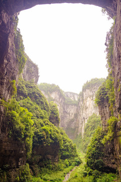 中國四川省武隆縣的天坑三橋景區(qū)