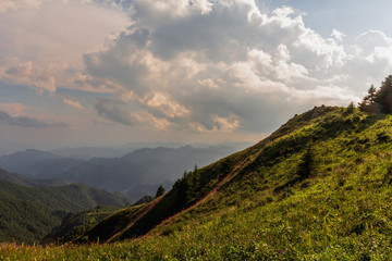 駝梁山自然風(fēng)光