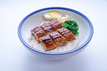 蒲燒鰻魚飯