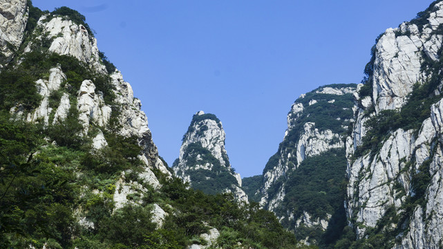 高山丘壑