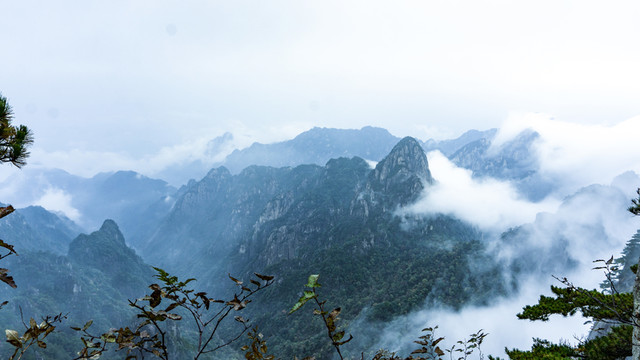 黃山云海奇石