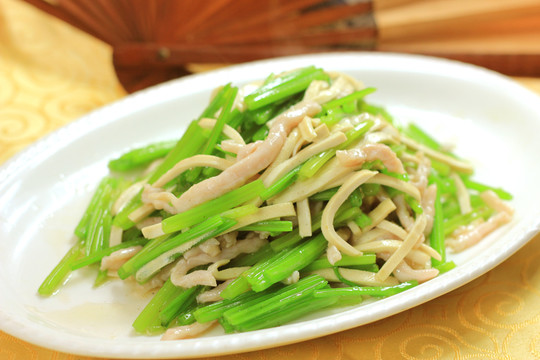芹菜炒干絲