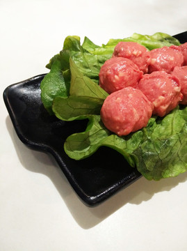 手打牛肉丸
