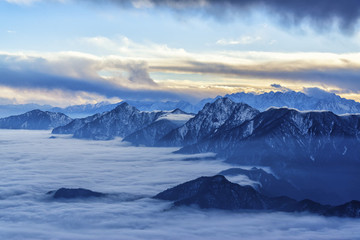 牛背山風(fēng)光
