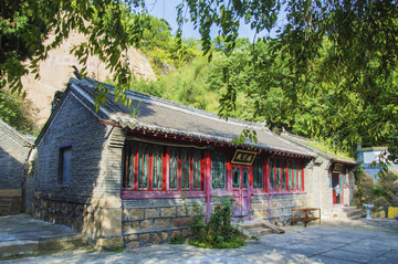 千山祖越寺接引殿