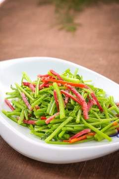 臘肉炒芹菜