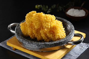 黃金蝦堡