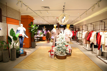 女裝專賣店