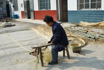 農(nóng)村蔑匠