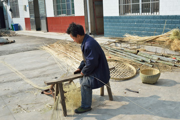 農(nóng)村蔑匠