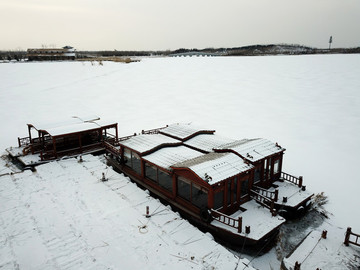 雪后馬踏湖