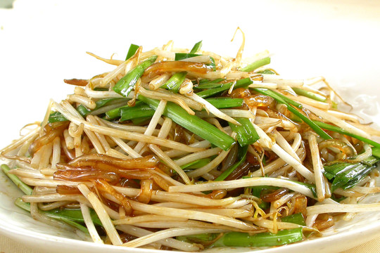 豆芽炒粉