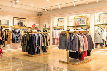 服裝店內景