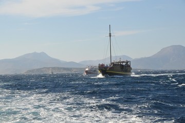 海上船只