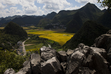 萬(wàn)峰林