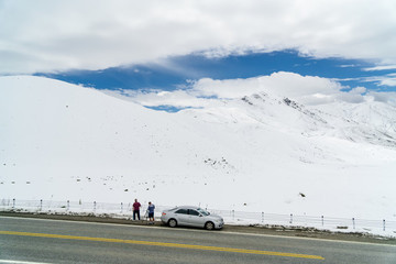 雪山公路