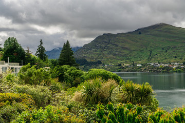 高山湖泊