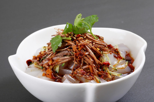 肉絲涼粉