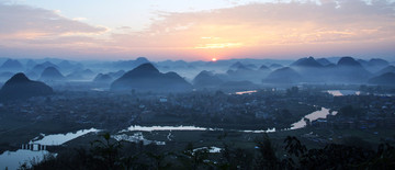 青龍山日出