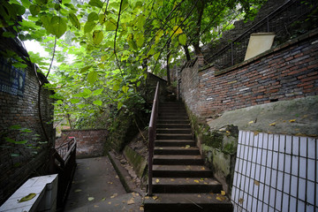 棚戶區(qū)