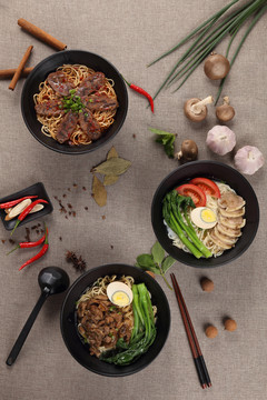 紅燒牛肉面廣告海報