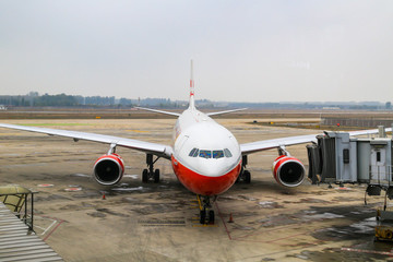 民航飛機(jī)