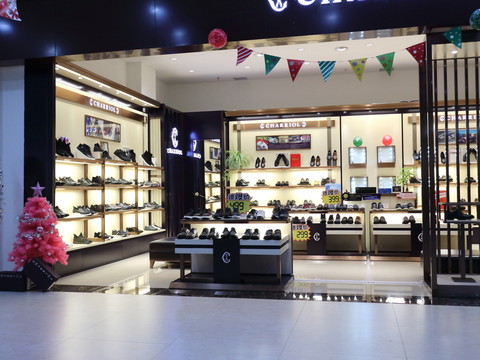 鞋類專賣店