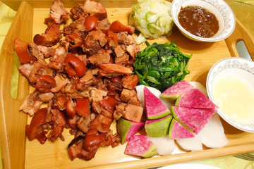 肉菜相伴