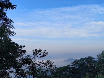 群山