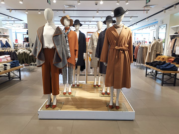 時(shí)尚女裝店