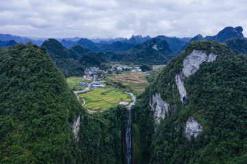 廣西通靈大峽谷
