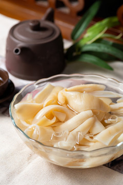 冰鎮(zhèn)黃喉