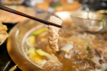 豬肚筒骨湯