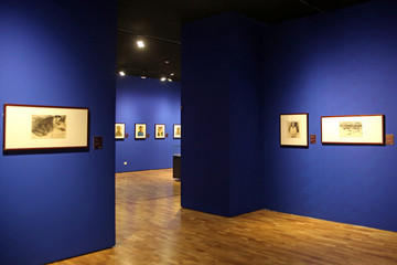 龍美術(shù)館展覽陳設(shè)