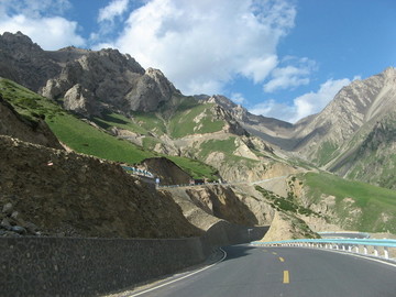 獨庫盤山公路