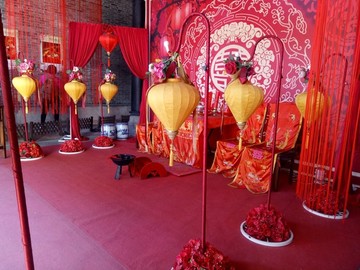 傳統(tǒng)婚慶場景