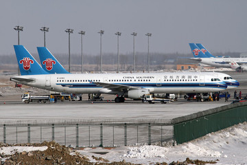 中國南方航空公司飛機(jī)
