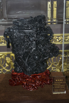 墨玉雕jian