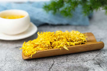 金絲皇菊