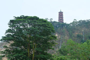 古塔
