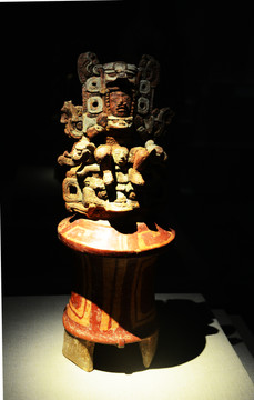 瑪雅陶器