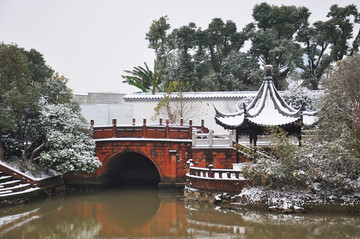 園林雪景