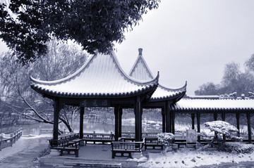 匯通亭雪景