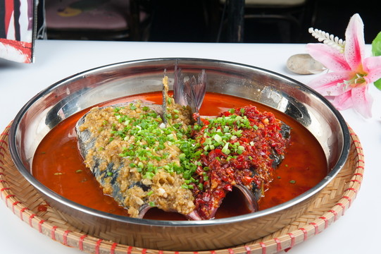 剁椒魚頭